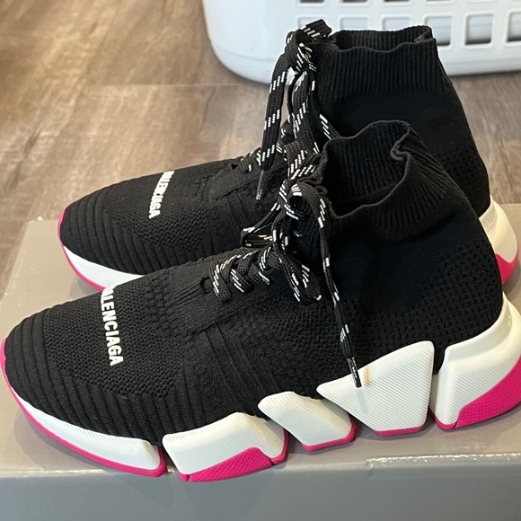 Balenciaga speed lace up sneaker - Picture 2 of 3